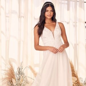 NWT Celebrate Your Love White Embroidered Tulle Maxi Dress